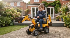 Anti-tip stability feature visible at the rear of a toy JCB ride-on digger